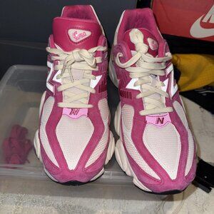 New Balance 9060 Fuchsia Pink
